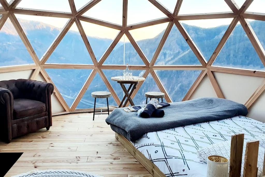 Luxe tent Les 3 Flocons Roure